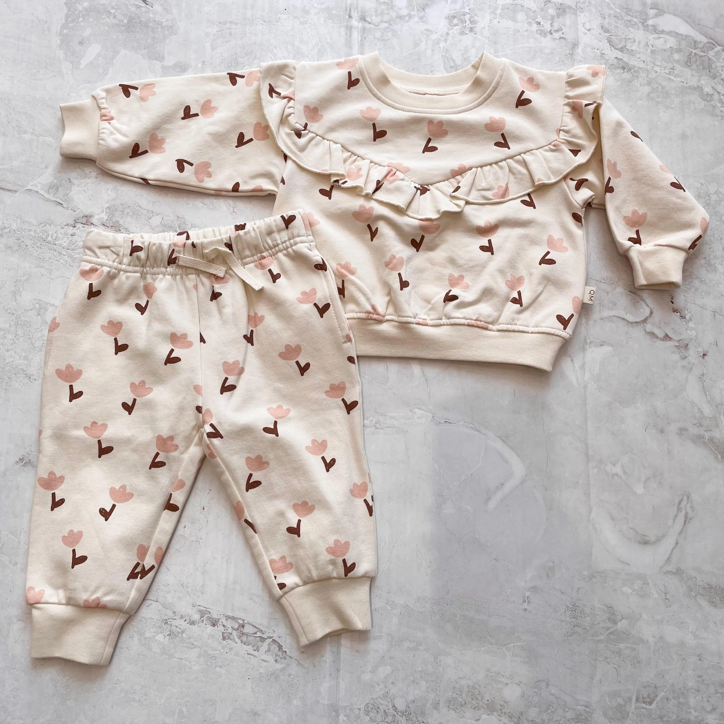 Baby Girl Sets | 2PCS: Ruffle Fleece Sweat set- Tulips | Quincy Mae